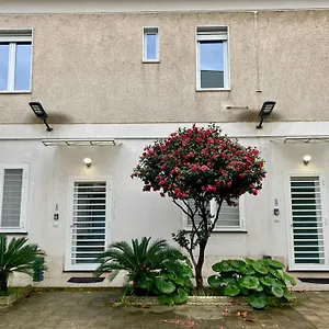 casa-affitto-breve-crispino.hotels-amalfi.com/
